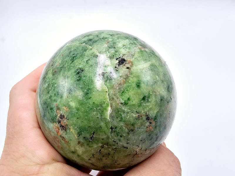 Chrysoprase Sphere C (444g)