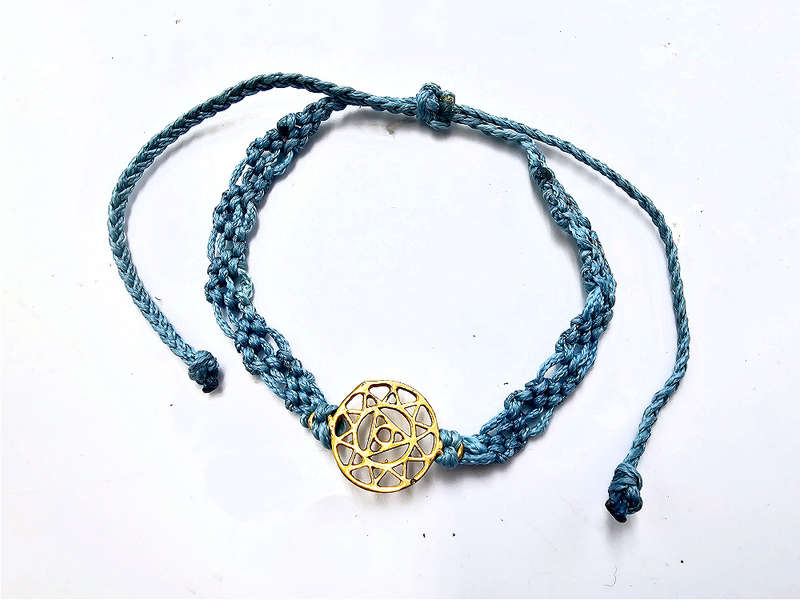 Throat Chakra Macrame Bracelet - Light Blue