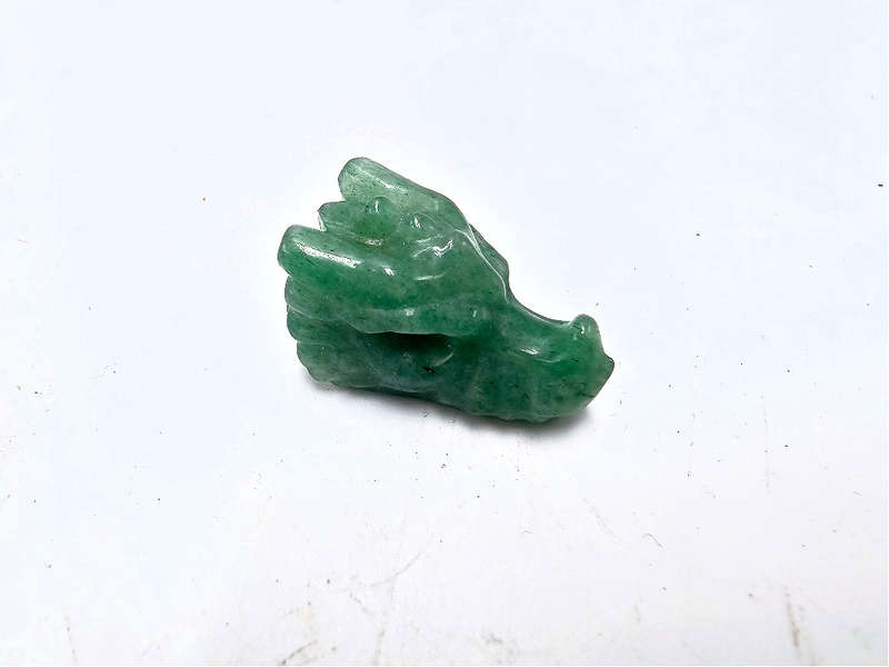 Green Aventurine Dragon Head (2.5cm)