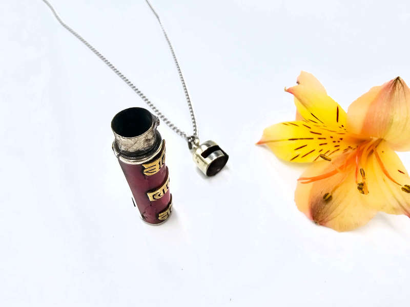Locket Necklace Om Mani Padme Hum (Colour)