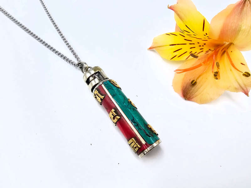 Locket Necklace Om Mani Padme Hum (Colour)