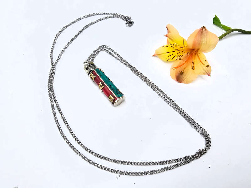 Locket Necklace Om Mani Padme Hum (Colour)