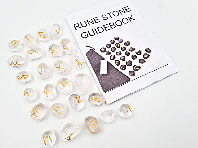 Rune Stones  Set (Quartz)