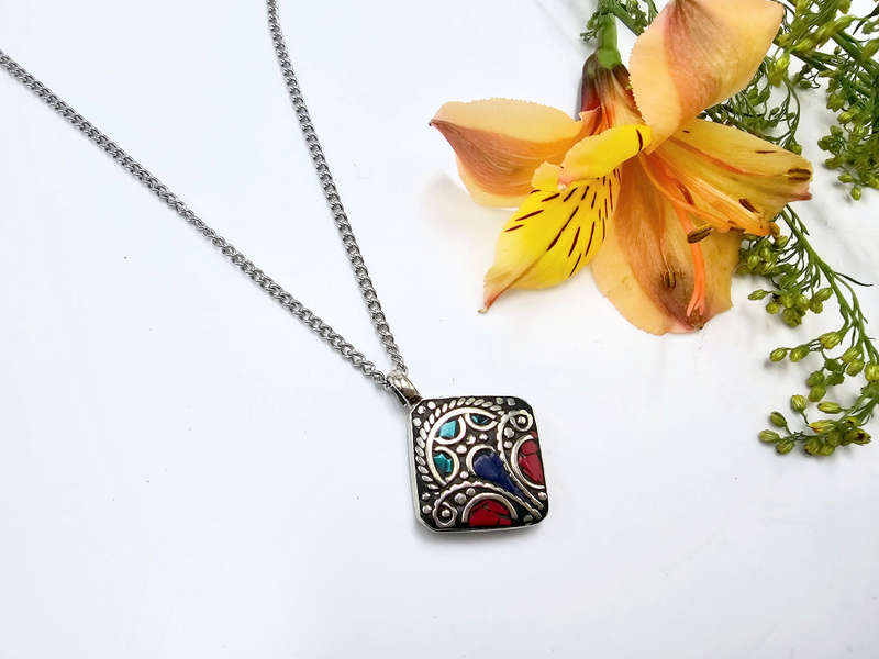 Tibetan Necklace Flair Mix