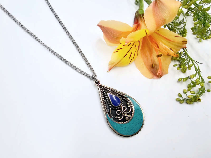 Tibetan Necklace Tear Blue