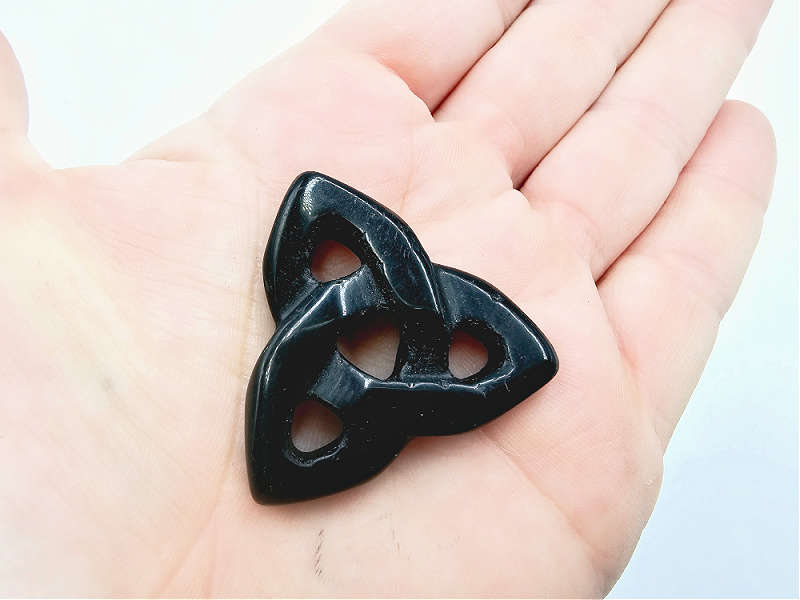 Black Obsidian Triquetra (4cm)