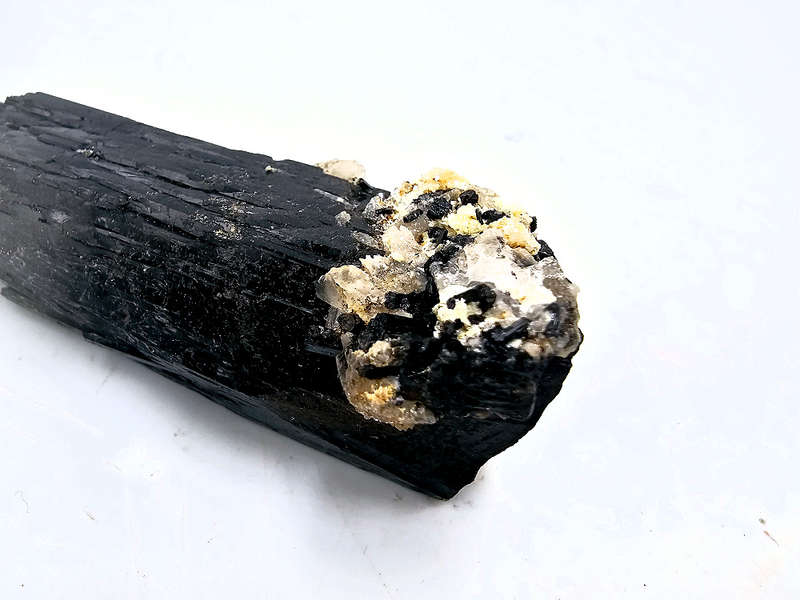 Black Tourmaline Rough R (106g) Muscovite Inclusions