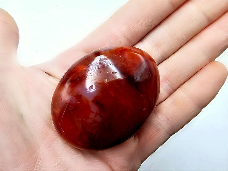 Carnelian Palm Stone F (96g)