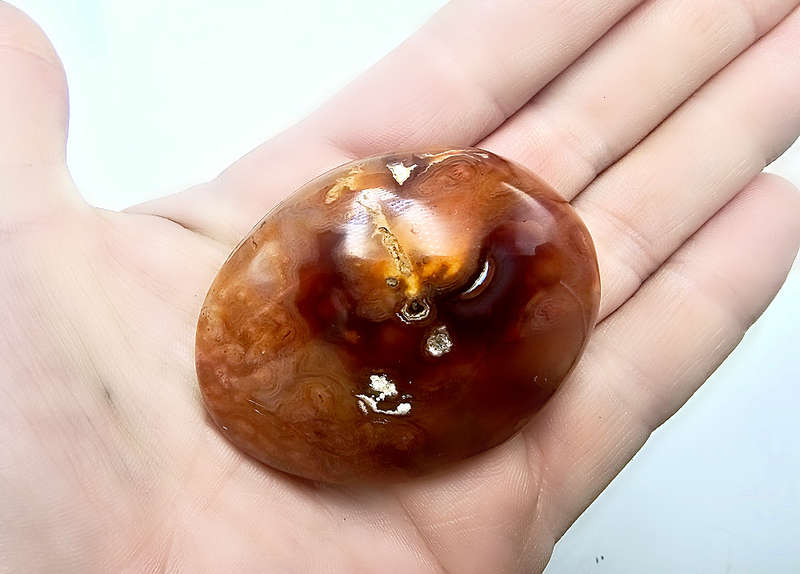 Carnelian Palm Stone A (78g)