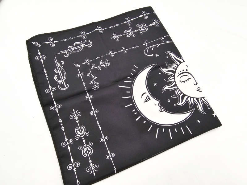 Tarot Altar Cloth (40cm)