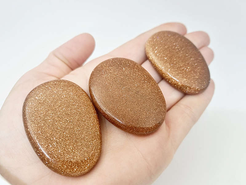 Goldstone Palm Stone Flat (5cm)
