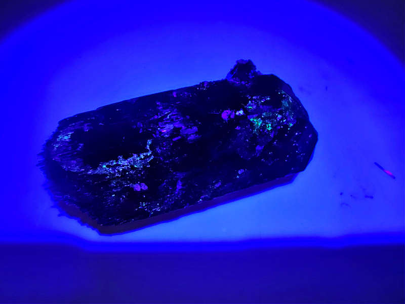 Black Tourmaline Rough N (108g) Hyalite Inclusions