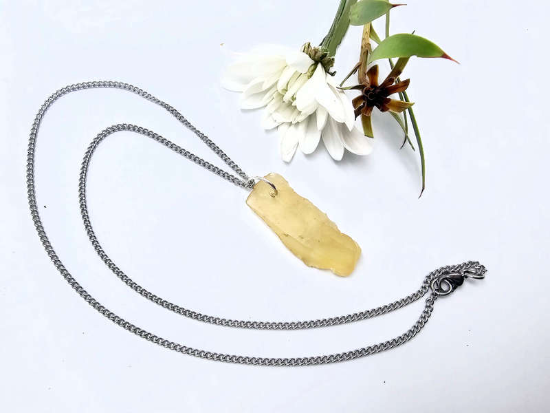 Libyan Desert Glass Necklace B (4.5g)