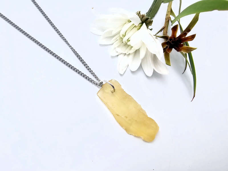 Libyan Desert Glass Necklace B (4.5g)