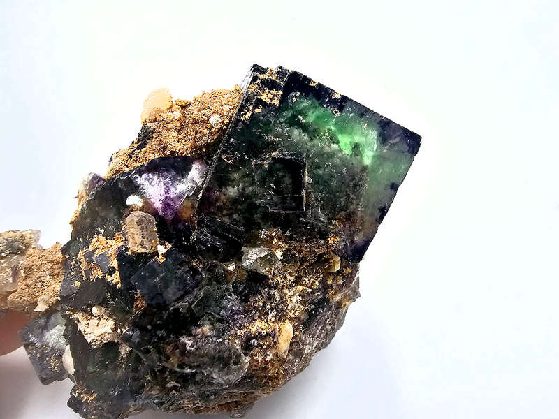 Okorusu Fluorite W (100g) Sand Inclusions &amp; Phantom