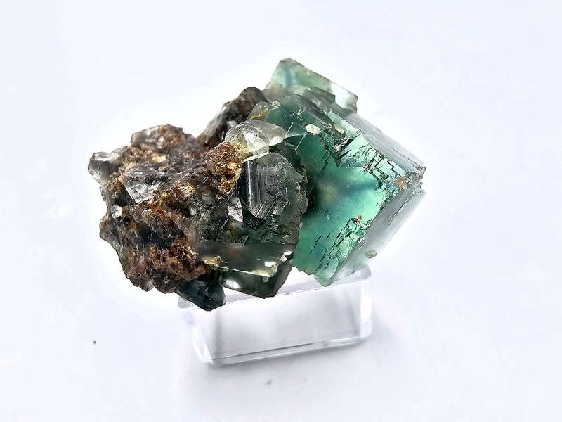 Okorusu Fluorite X (34g) Sand Inclusions