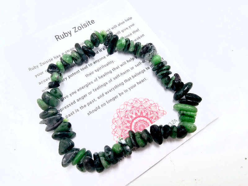 Ruby Zoisite Chips Bangle