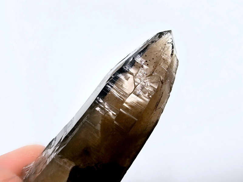 Smoky Quartz Point A25 (26g)