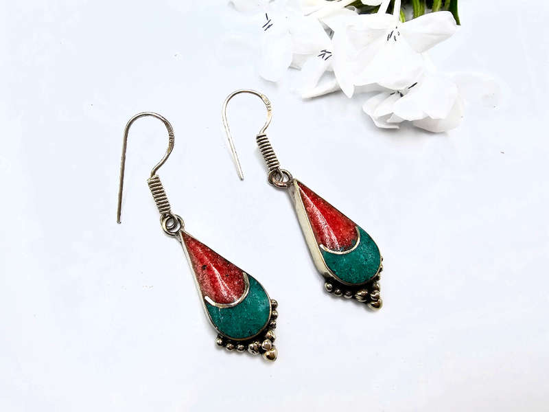 Tibetan Earrings Tear Dot