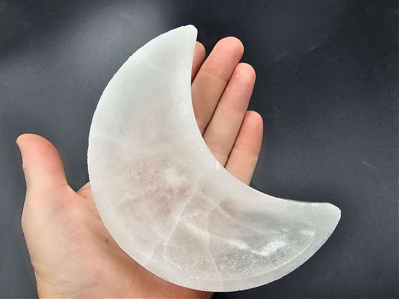 Selenite Moon Bowl (10cm)