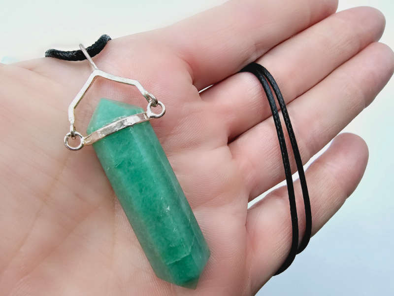 Aventurine Point Necklace Swivel
