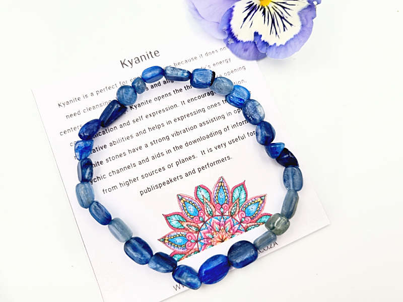 Kyanite Gemstone Nugget Bangle