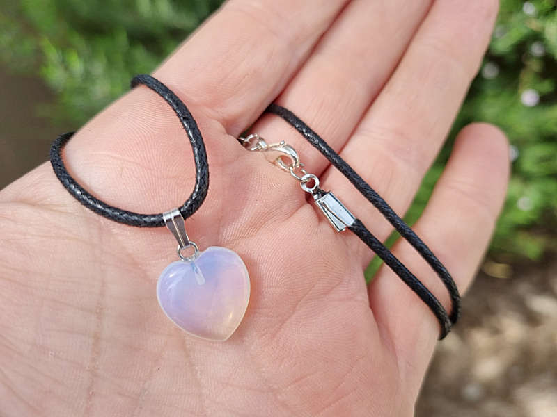 Opalite Heart Necklace (1.5cm)
