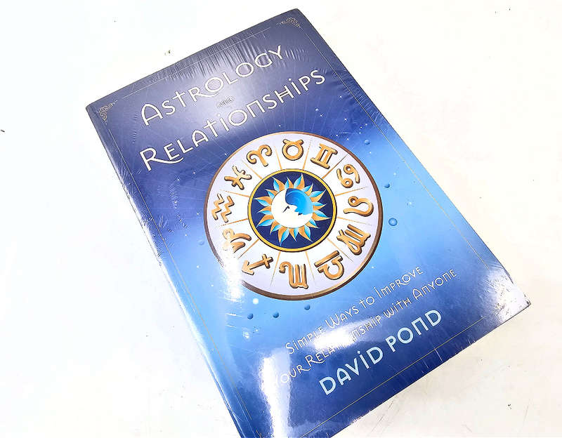 Astrology and Relationships (David Pond)