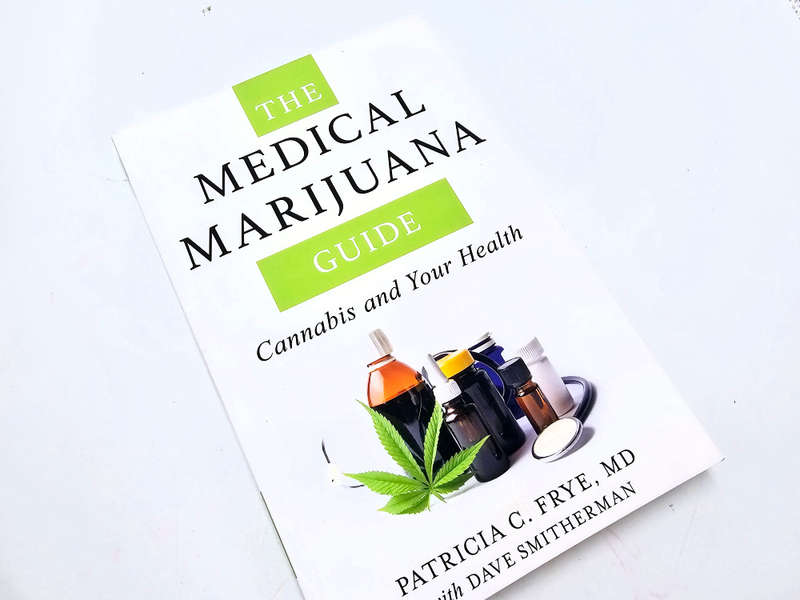 The Medical Marijuana Guide (Patricia C. Frye)