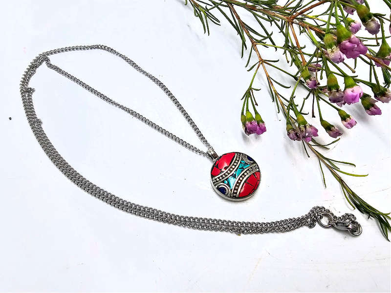 Tibetan Necklace Round Red