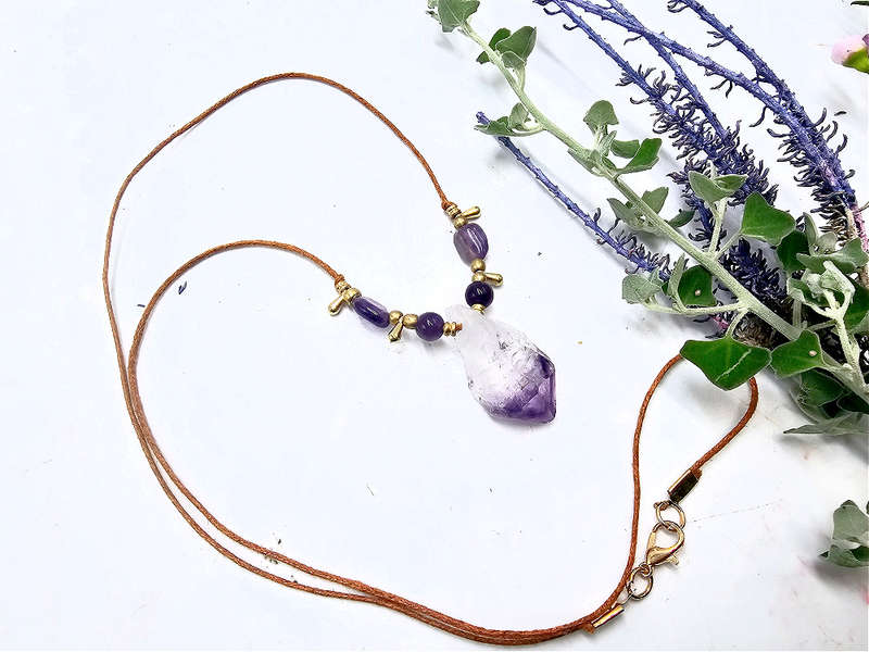 Amethyst Brass Drop Necklace Petite