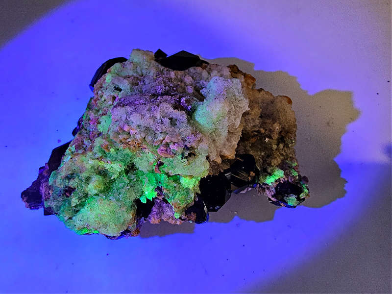 Black Tourmaline &amp; Hyalite E (326g)