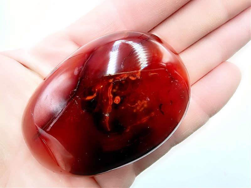 Carnelian Palm Stone G (127g)