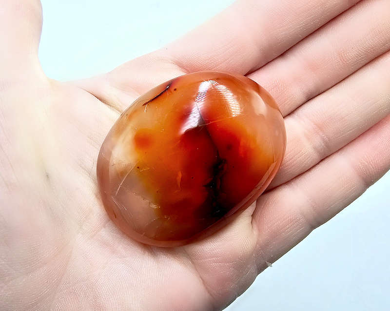 Carnelian Palm Stone H (70g)