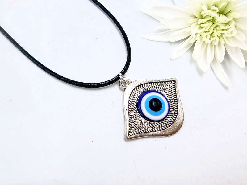 Evil Eye Large Eye Necklace