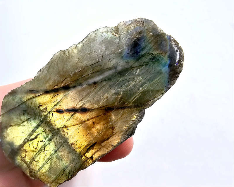 Labradorite Semi Polished C (62g)