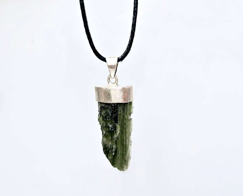 Moldavite Pendant A 8g (925 Silver)