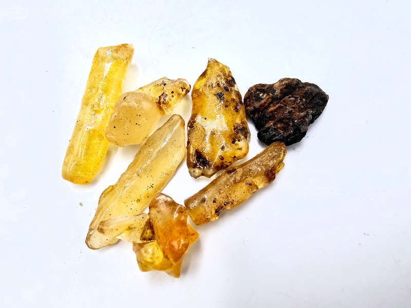 Natural Honey Gold Copal Amber Pack Mix (5g)