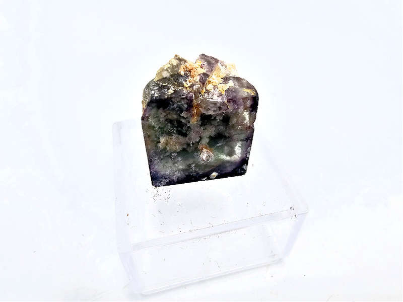 Okorusu Fluorite V (4g) Sand Inclusions