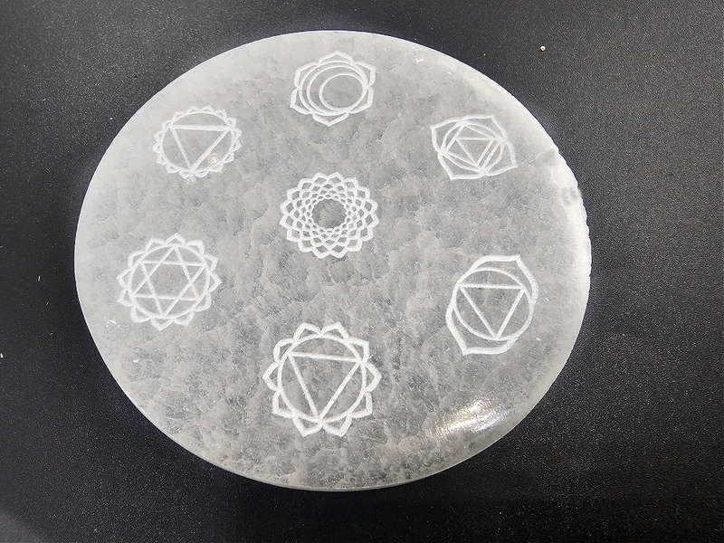 Selenite Charging Plate Round (10cm) Chakra