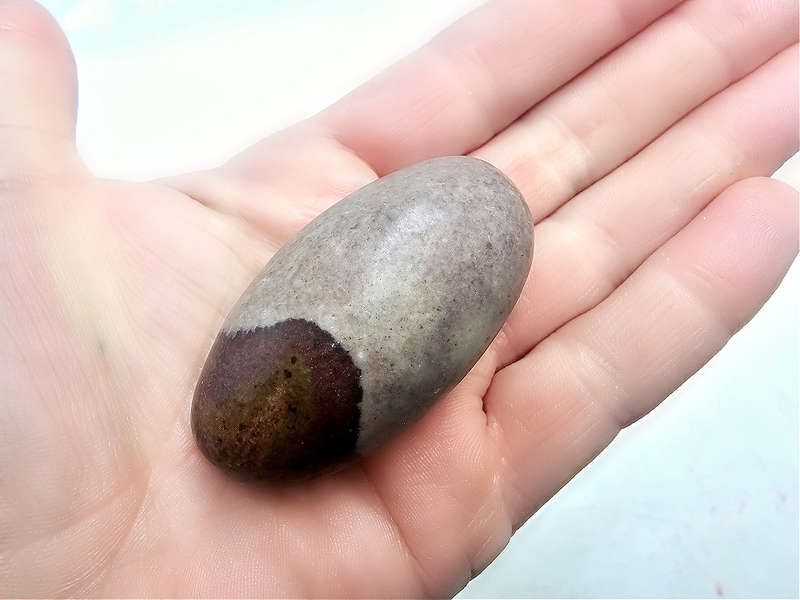 Shiva Lingam Stone A (75g)