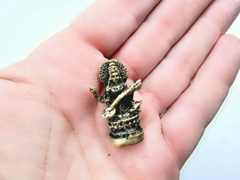 Small Brass Ornament - Sarawati (3cm)