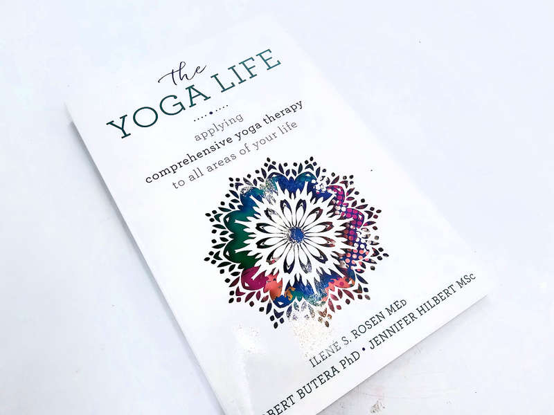 The Yoga Life (Ilene S. Rosen)