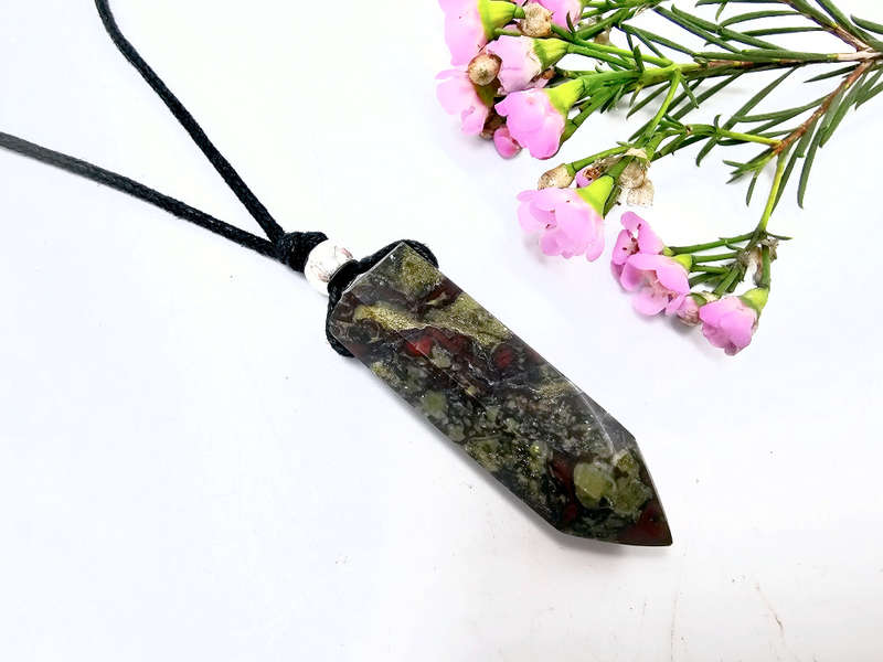 Dragon Stone Point Necklace