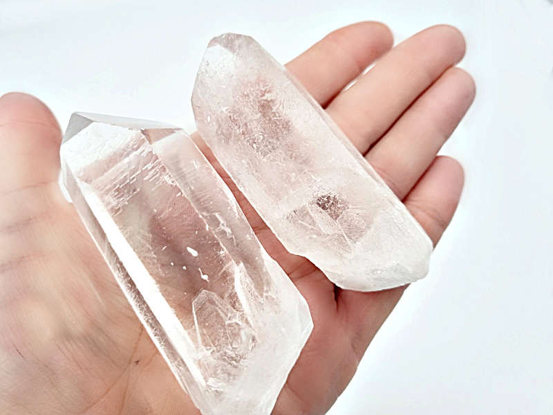 Rough Clear Quartz Points (8-10cm)