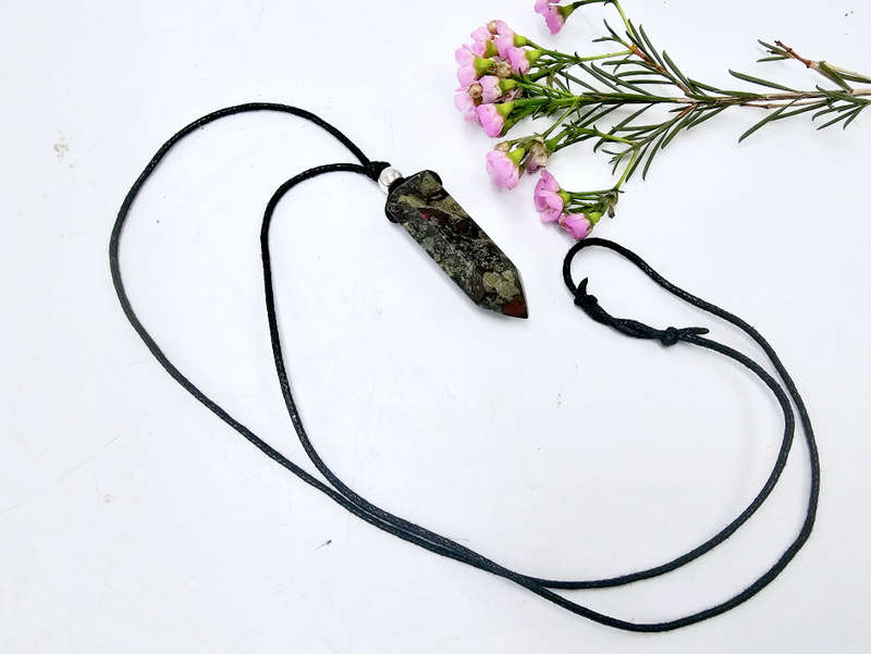 Dragon Stone Point Necklace