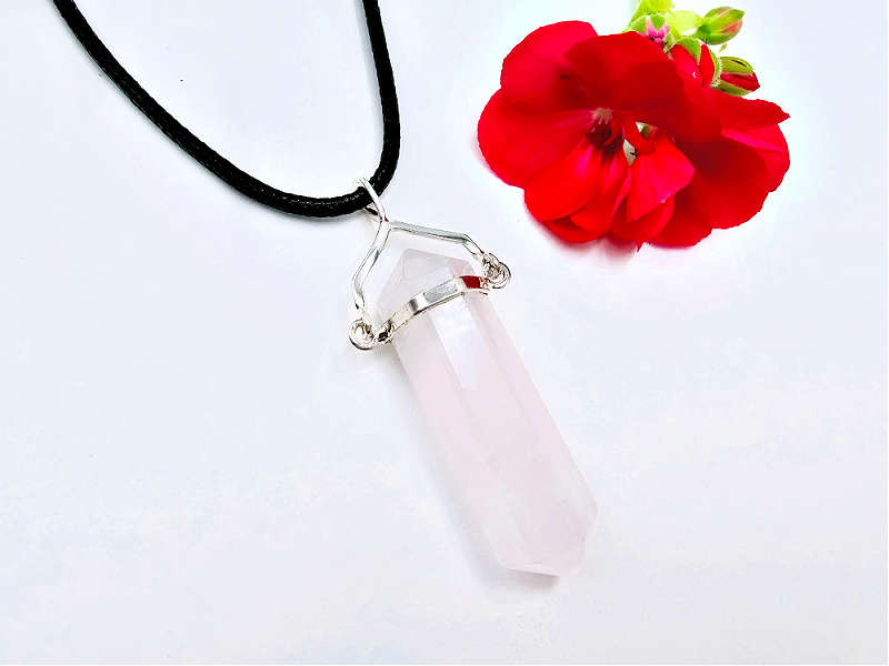 Rose Quartz Swivel Necklace