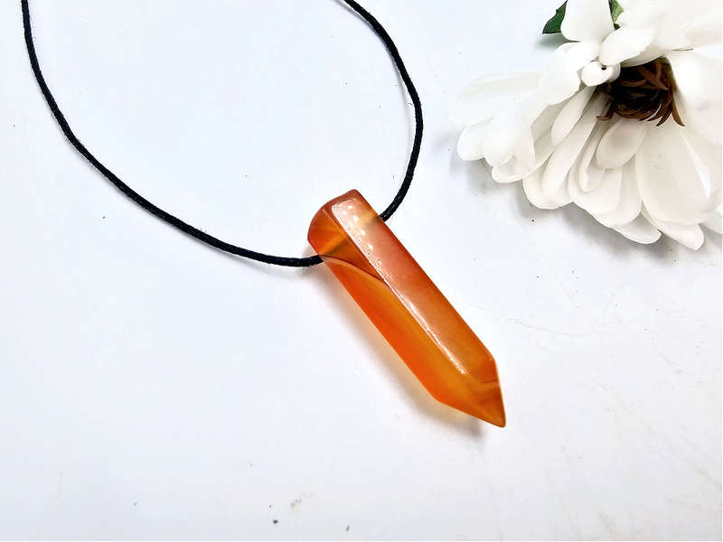 Carnelian Crystal Necklace Point (Creativity)