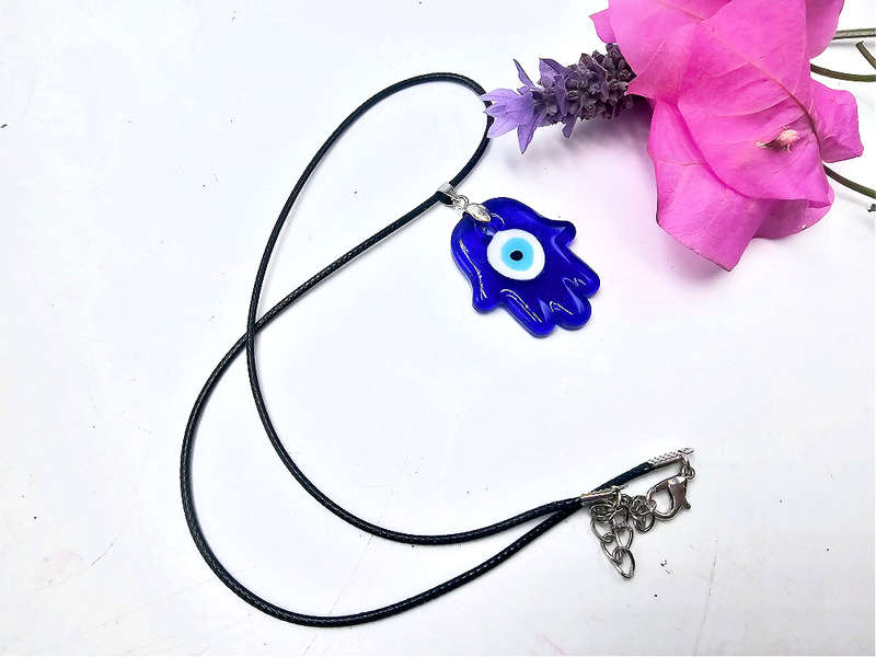 Evil Eye Hand Necklace (3cm)