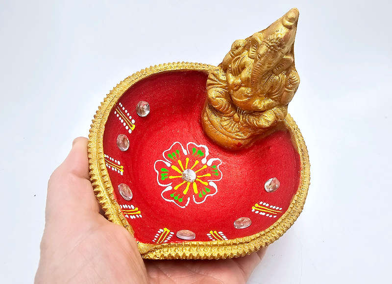 Ganesha Clay Diya Lamp Large 12cm (Single)
